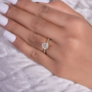 Radiant Cut Moissanite Ring Radiant Cut Moissanite Ring
